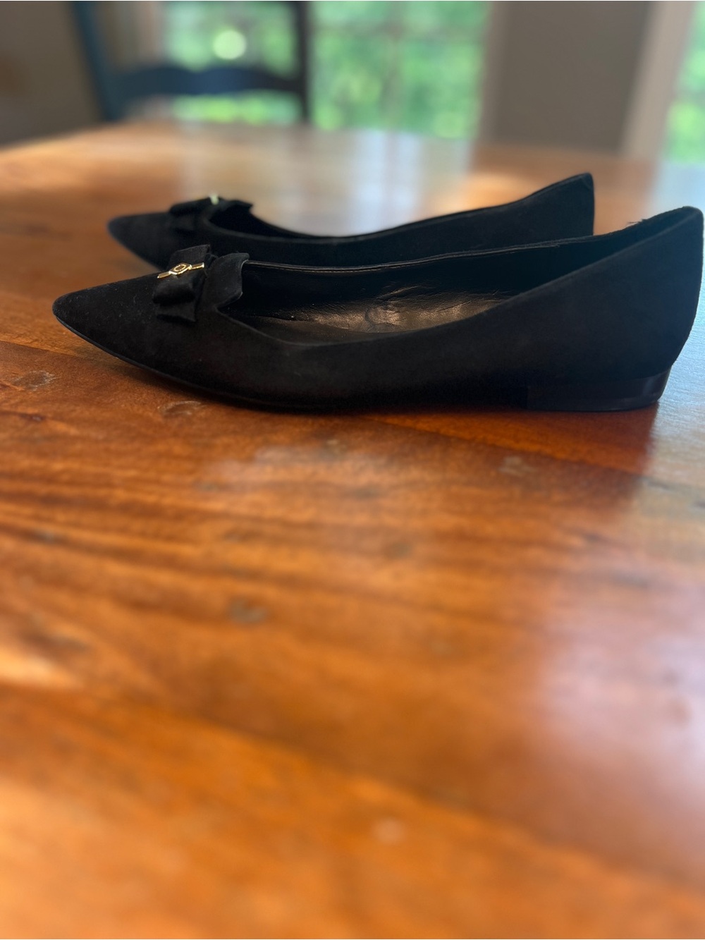 Cole Haan Women’s size 7 Black Suede Pointed Toe Bow Slip-On Ballet Flats